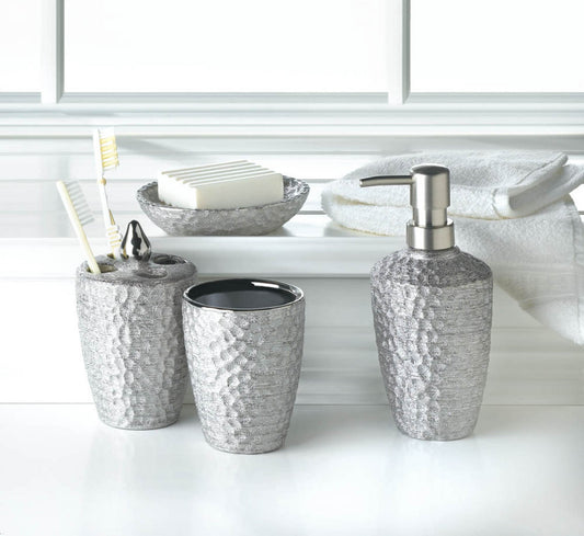 HAMMERED SILVER TEXTURE BATH ACCESSORIES
